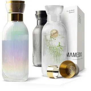 MAMEIDO Wasserkaraffe 1,5l, Glaskaraffe mit Deckel & Sieb, mundgeblasene Karaffe Glas, Wasserkrug mit edler Optik für besondere Anlässe, Karaffen zum Verschenken (Pearl Gold, 1500ml)