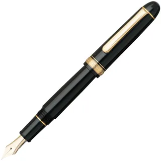PLATINUM Japanischer Füllfederhalter #3776 Century Gold Trim Black in Black EF/Schwarz/ 0,24-0,28 mm/Handgefertigt/Feder aus 14-Karätigem Gold/mit Geschenkbox/Füllhalter