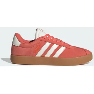 Preloved Scarlet / Core White / Bright Red 42 2/3