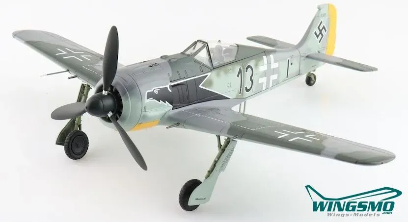 Hobby Master Luftwaffe WWII FW 190A-3 Black 13 8/JG.2 HA7429