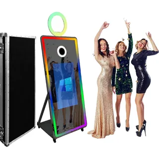 WideMeet Spiegel-Fotokabine, Selfie-Rahmen, tragbarer Touchscreen, magischer Spiegel, Standmaschine für Hochzeiten, Partys, Events (165,1 cm (65 Zoll), Schwarz + Flight Case)