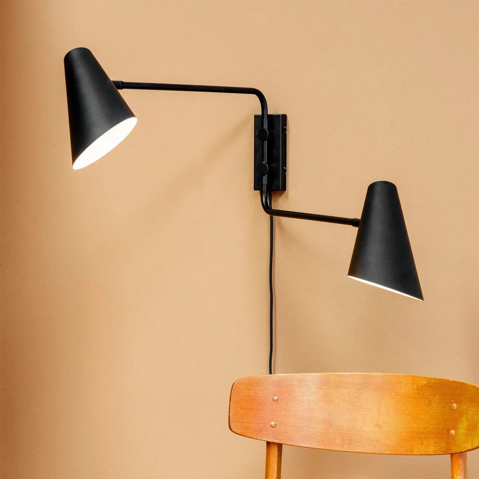 Wandleuchte Dyberg Larsen, Cale, Schwarz, für Wohnzimmer, Metall, Design - 68 - 46