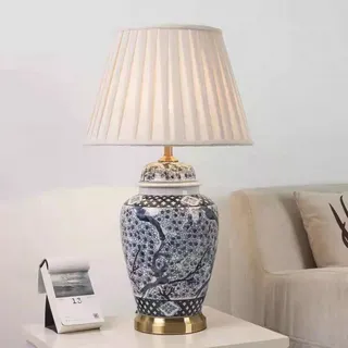 HvKvHvY Vintage-Keramik-Tischlampen, Retro-Tischlampe, E27 Handgefertigte Nachttischlampe, Klassische Chinoiserie-Tischlampe Aus Blauem Stoff FüR Schlafzimmer, Wohnzimmer Und BüRo(01 54CM)