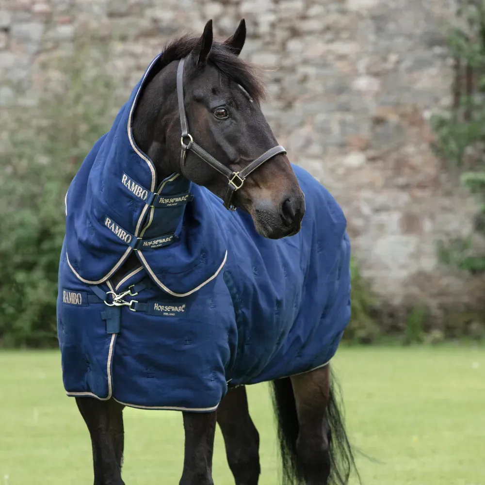 Horseware Deluxe Rambo Stable Plus 200g - Champagne/Navy, 100