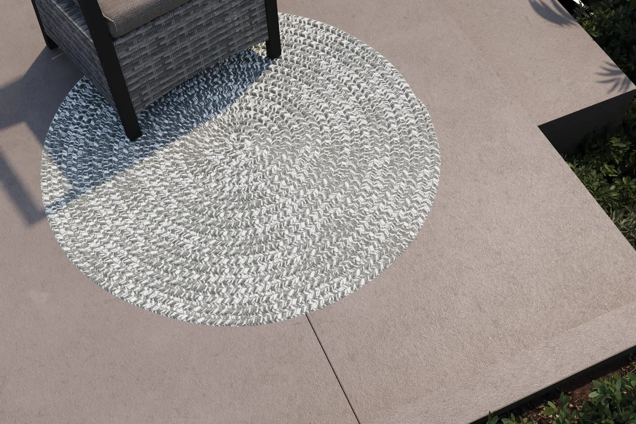 OUTFLEXX Harmony Outdoor Teppich, Aluminium-White, rund, PET-Garn aus recyceltem Material, Ø 120 cm, für Innen- und Außenbereiche geeignet