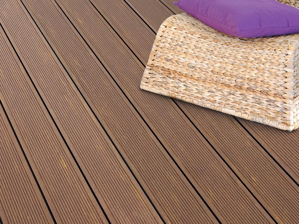26x145 mm Kovalex® Exklusiv WPC-Terrassendiele, walnuss, mattiert, Hohlkammerprofil Längen:1,00 bis 6,00m, Profil: grob/fein