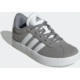 Grey Three / Cloud White / Grey Two 35