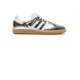 Silver Metallic / Cloud White / Core White 38