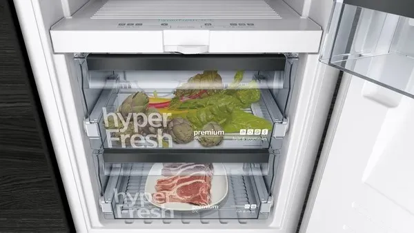 Siemens studioLine KI51FSDD0 iQ700, Einbau-Kühlschrank, 140 x 56 cm, Flachsch...