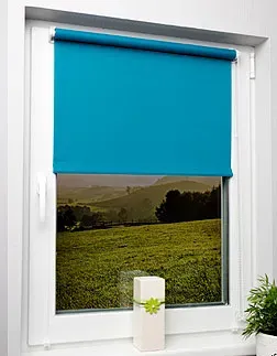 Rollo, Kettenzugrollo, Farbe blau, Sichtschutz, blickdicht, nach Maß gefertigt oder in Standardgroeßen