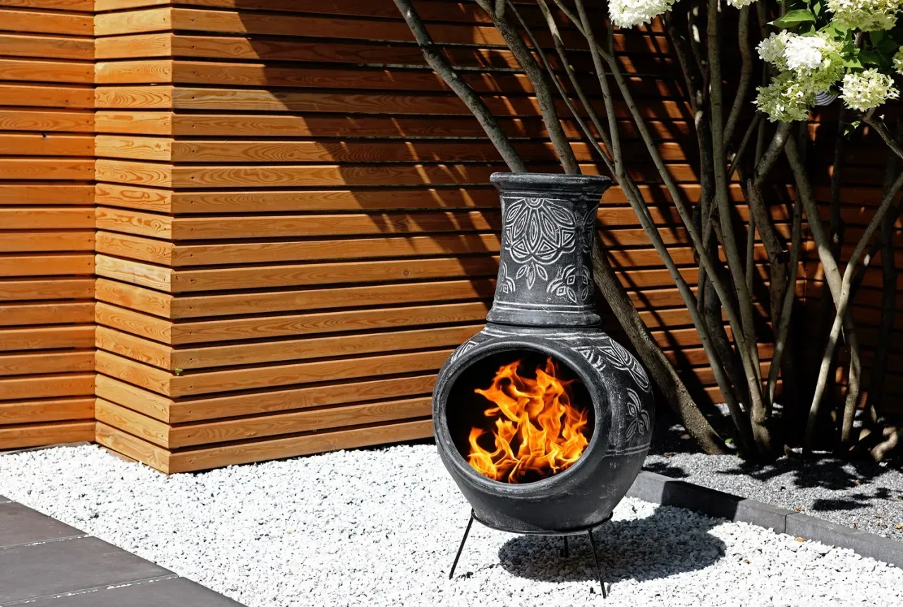Großer zweiteiliger Aztekenofen aus Mexiko - schwarz-grau - Terracotta Terrassenofen