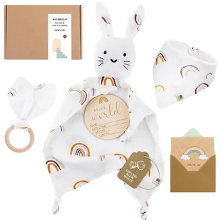 LAFERKA Baby Geschenk Junge & Mädchen | Neugeborenen Geschenk | Baby Set als Geschenk zur Geburt mit 100% Baumwolle Schmusetuch+Lätzchen +Beißring+Baby Holzschild