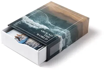 Bilderbox mit 10 Fotos im Design "Around the World"