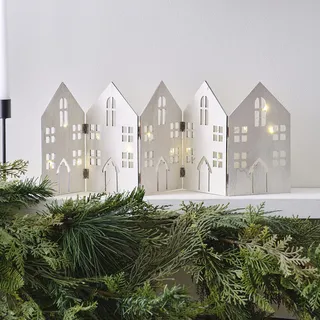 Ginger Ray Leuchtende Holzhäuser-Dekoration, ideal für einen Kaminsims oder Heimdekoration zu Weihnachten