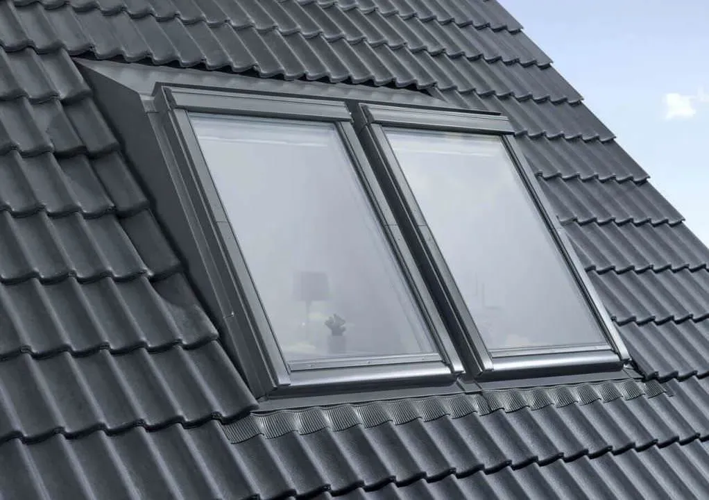 VELUX Kombi-Aufkeilrahmen  EAS MK06 6021E Schiefer Stehfalz Alu