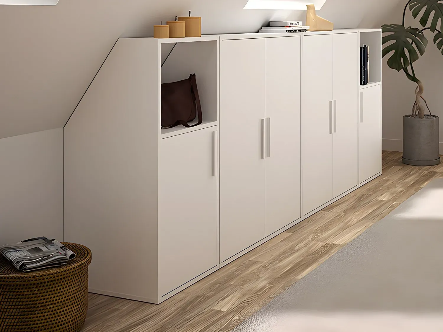 Schrank unter Dachschräge mit 6 Türen & 2 Ablagen - Weiß - ADEZIO