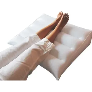 Saniversum UG Reise-Venenkissen aufblasbar, weiß