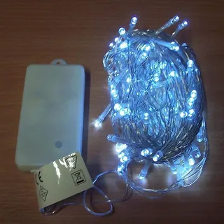 Nipach 100er LED Lichterkette 9,9m kaltweiß Batterie / Timer außen BA11466
