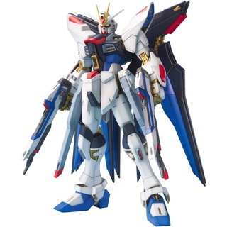 BANDAI SPIRITS Gundam - Modellbausatz - MG 1/100 Strike Freedom Gundam - 18 cm