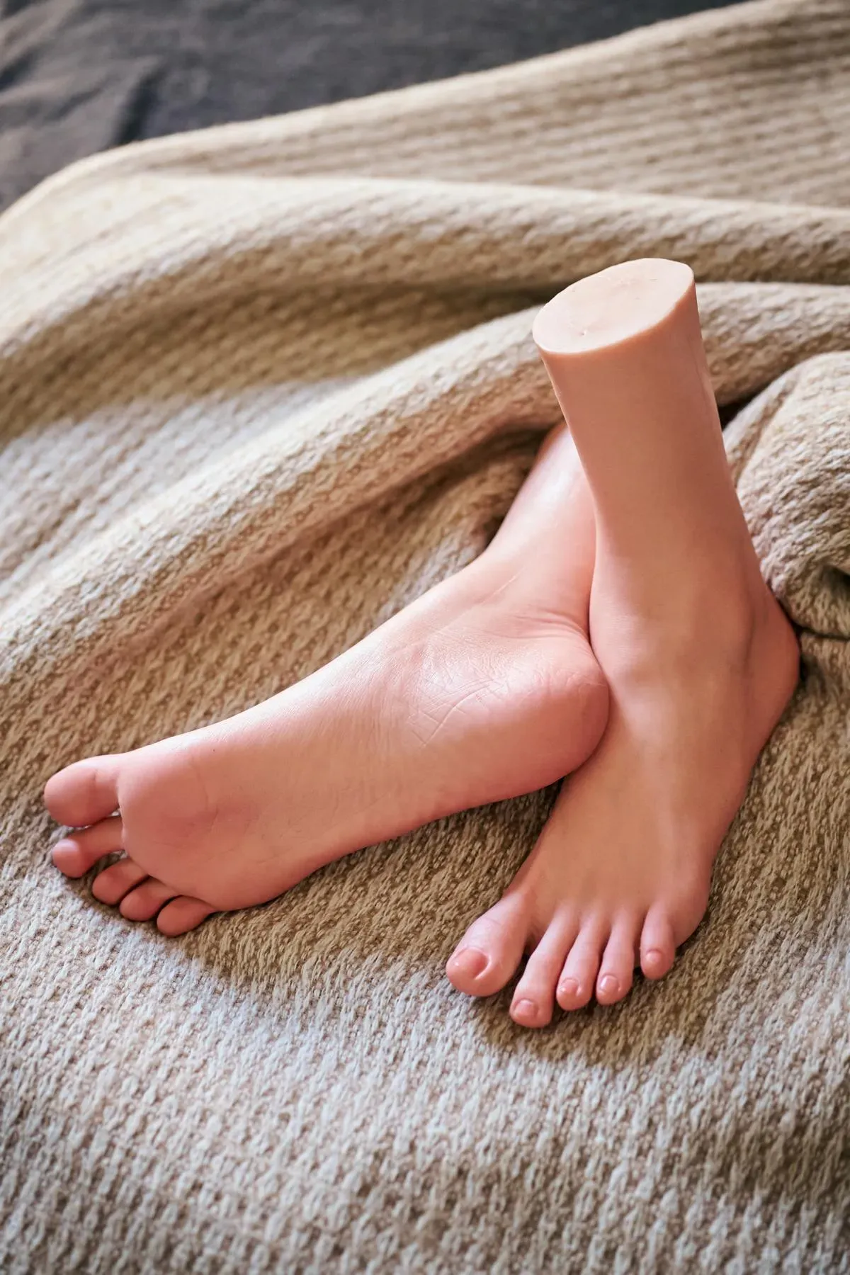Silikon Frauenfuß Lena - Extrem Realistisch