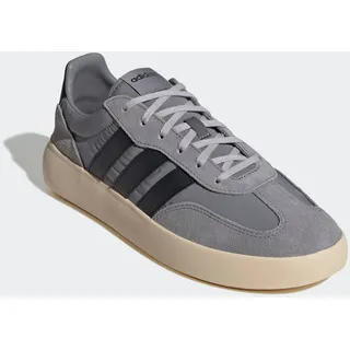 Grey Three / Core Black / Grey Two 42 2/3