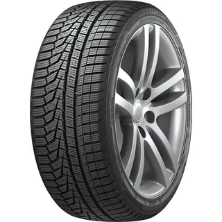 215/45 R18 93V