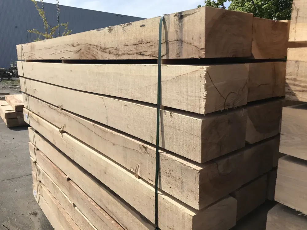 Eiche Gartenschwellen, 150x260 mm, AD, sägerau, Länge: 2,60 m