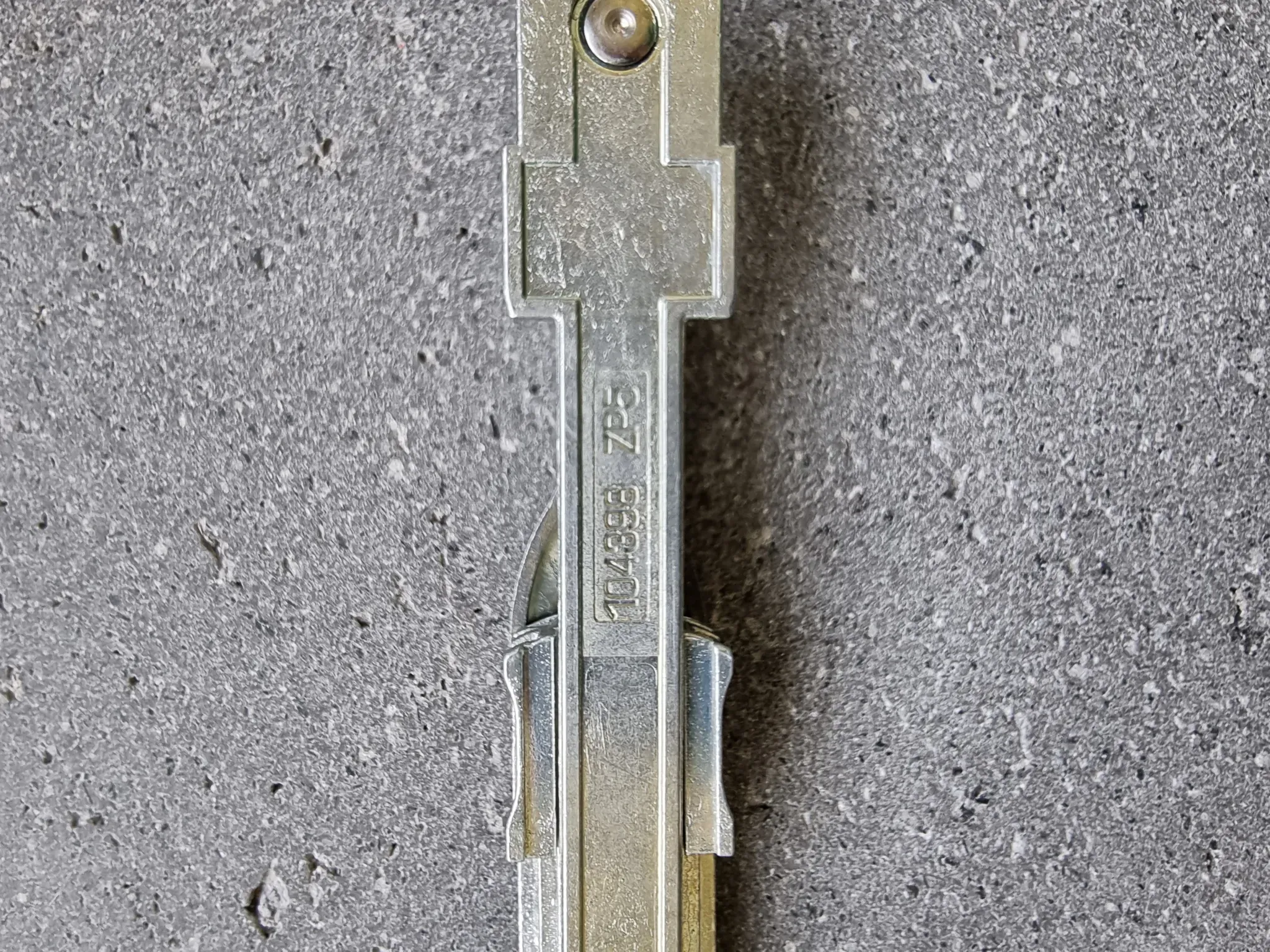 WSS Eckumlenkung mit Fehlbedienungssperre, 104398